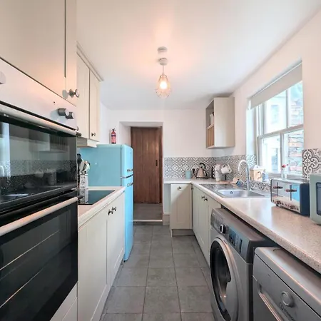 4 Bed In Oc-s36348 Holiday home